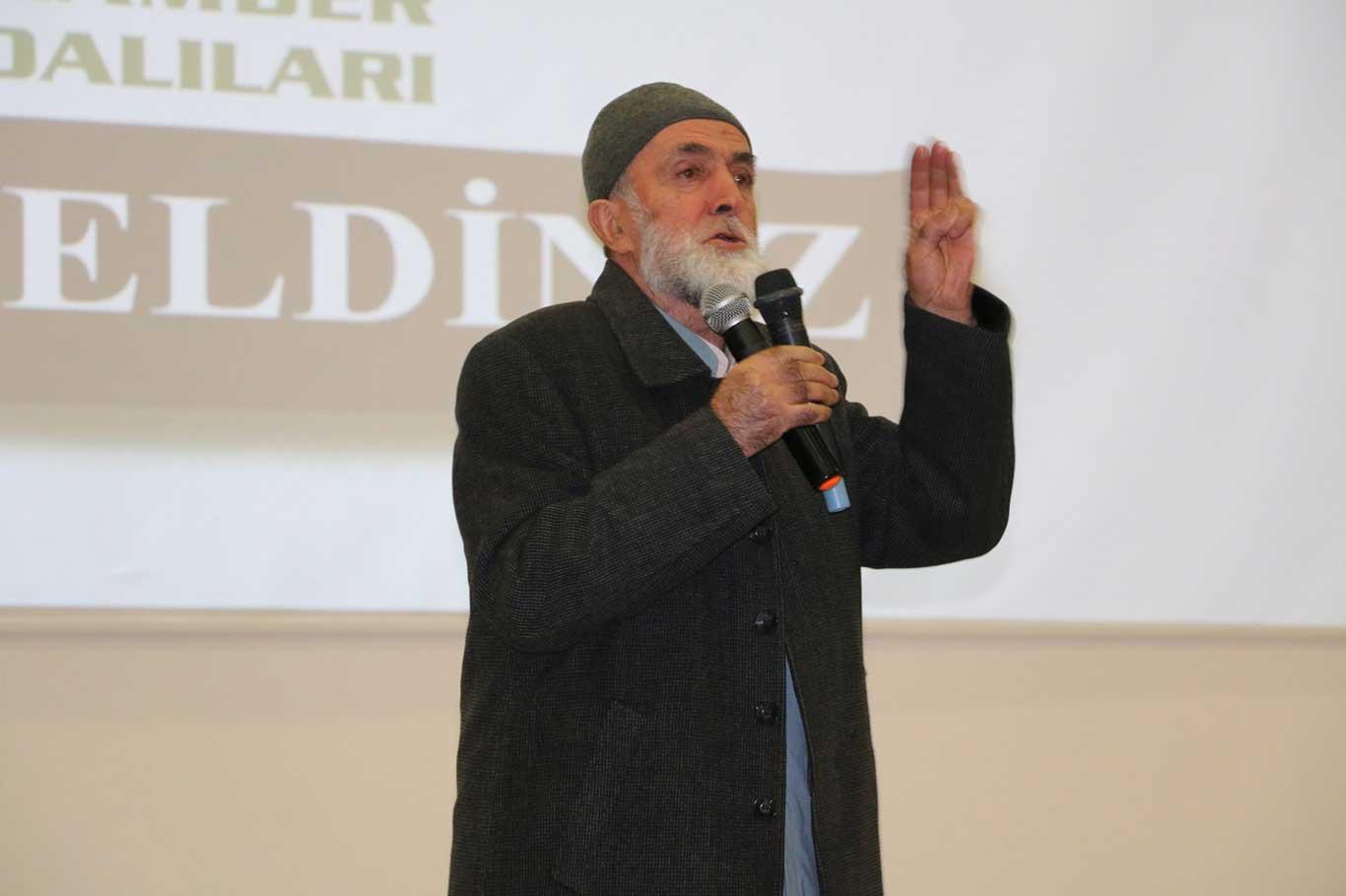 "Kur'an, cami ve tesettür için hicret eden Müslümanlar var" "Kur'an, cami ve tesettür için hicret eden Müslümanlar var"